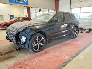 VOLVO XC60 ULTIMATE DARK