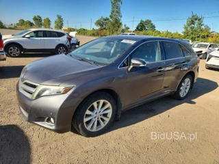 TOYOTA VENZA LE