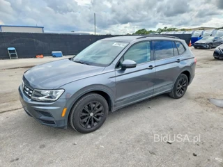 VOLKSWAGEN TIGUAN S