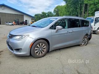 CHRYSLER PACIFICA TOURING L PLUS