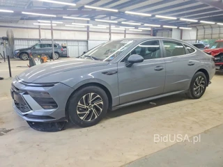 HYUNDAI SONATA HYBRID BLUE