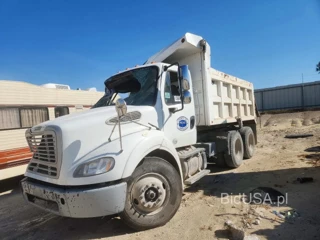 FREIGHTLINER M2