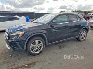 MERCEDES-BENZ GLA 250 4MATIC