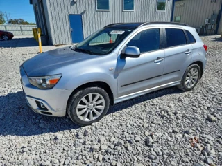 MITSUBISHI OUTLANDER SPORT SE