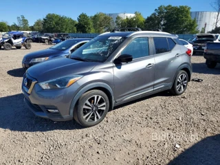 NISSAN KICKS SR