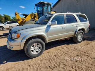 TOYOTA 4RUNNER SR5