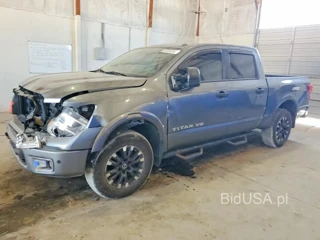 NISSAN TITAN PRO-4X