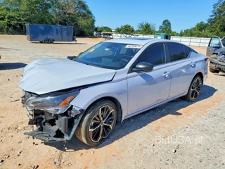 NISSAN ALTIMA SR