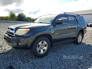 TOYOTA 4RUNNER SR5