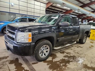 CHEVROLET SILVERADO C1500 LS