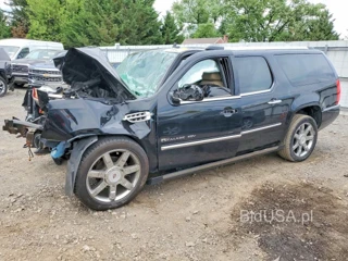 CADILLAC ESCALADE ESV PREMIUM