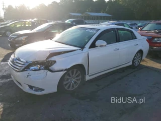 TOYOTA AVALON LIMITED