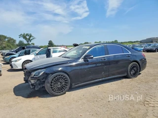 MERCEDES-BENZ S 550