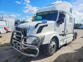 VOLVO VN VNL