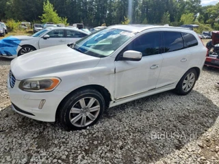 VOLVO XC60 T5 INSCRIPTION
