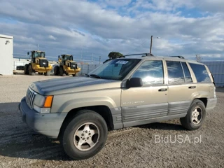 JEEP GRAND CHEROKEE LAREDO