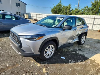 TOYOTA COROLLA CROSS L