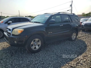 TOYOTA 4RUNNER SR5