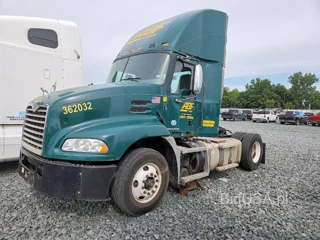 MACK 600