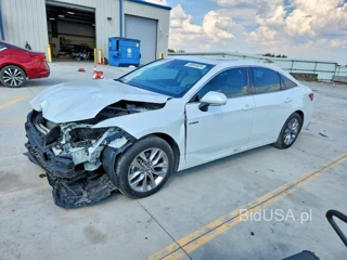 TOYOTA AVALON XLE