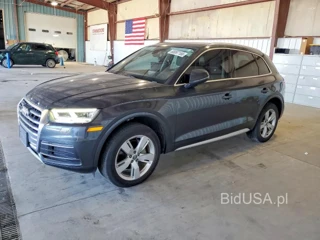 AUDI Q5 PREMIUM PLUS