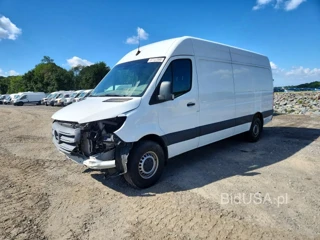 MERCEDES-BENZ SPRINTER 2500