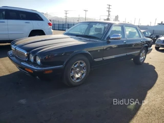 JAGUAR XJR