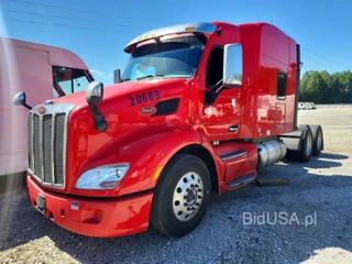 PETERBILT 579