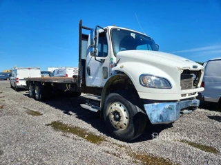 FREIGHTLINER M2 106 MEDIUM DUTY