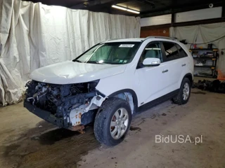 KIA SORENTO LX