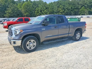 TOYOTA TUNDRA SR5