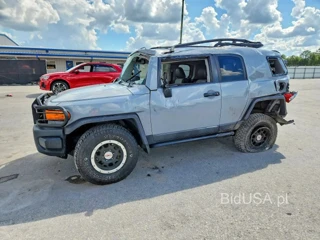 TOYOTA FJ CRUISER BASE