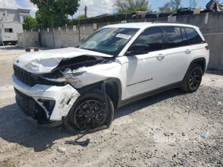 JEEP GRAND CHEROKEE LAREDO