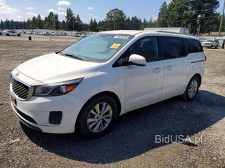 KIA SEDONA LX