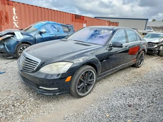 MERCEDES-BENZ S 550 4MATIC