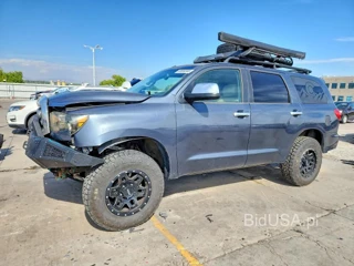 TOYOTA SEQUOIA PLATINUM