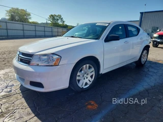 DODGE AVENGER SE