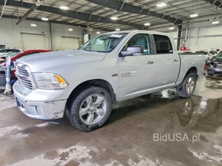 RAM 1500 SLT