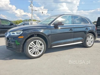 AUDI Q5 PREMIUM PLUS