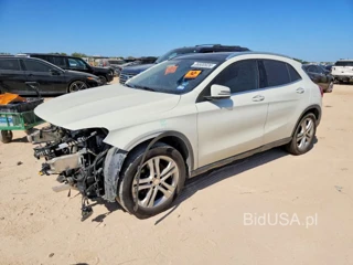MERCEDES-BENZ GLA 250 4MATIC
