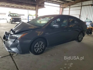 TOYOTA PRIUS THREE