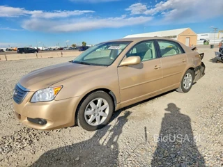 TOYOTA AVALON XL
