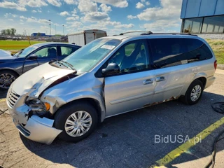 CHRYSLER TOWN & COUNTRY LX