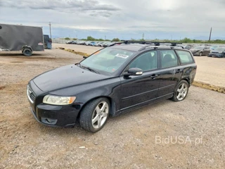 VOLVO V50 2.4I