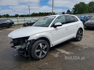 AUDI Q5 PREMIUM PLUS 45