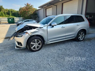 VOLVO XC90 T5 MOMENTUM