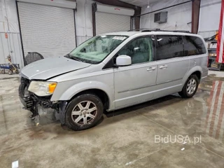 CHRYSLER TOWN & COUNTRY TOURING