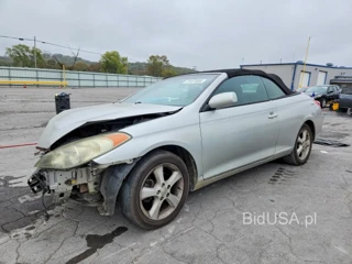 TOYOTA CAMRY SOLARA SE V6