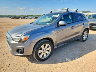 MITSUBISHI OUTLANDER SPORT ES