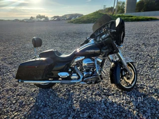 HARLEY-DAVIDSON FLHX STREET GLIDE